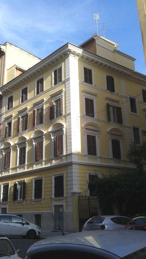 Alojamento de Acomodação e Pequeno-almoço Boezio43b&b Roma
